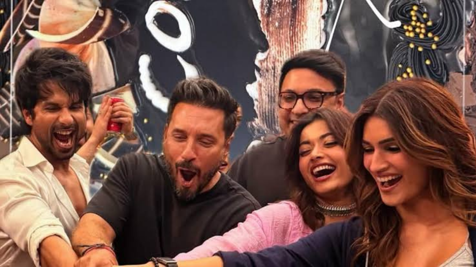 Cocktail 2, Shahid Kapoor, Kriti Sanon, Rashmika Mandanna, Homi Adajania, OTT Watch, New Release
