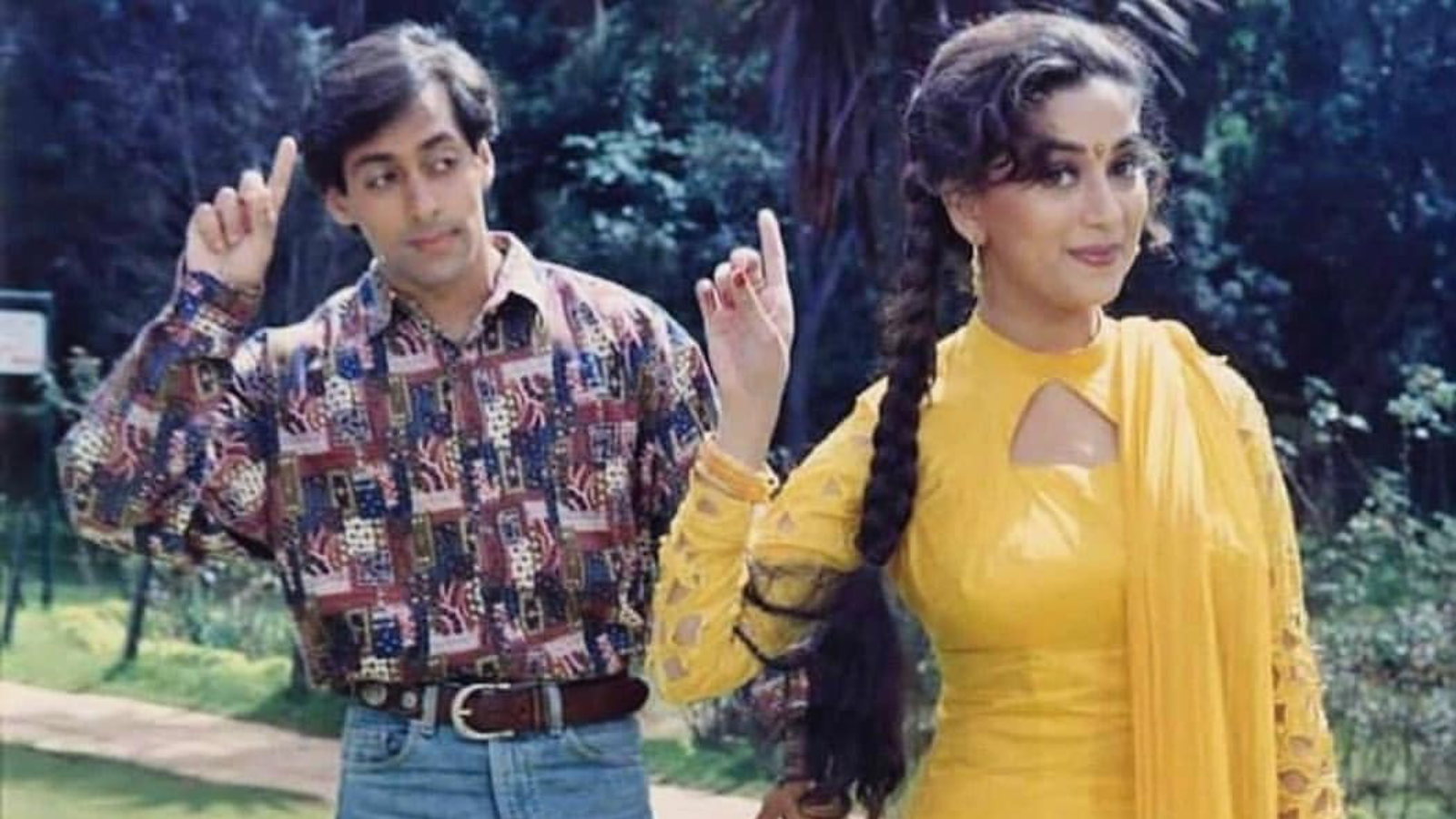 Bollywood, On-screen Couples, Bollywood Romance, Bollywood Love Stories, Shah Rukh Khan, Kajol, Salman Khan, Madhuri Dixit, Ranbir Kapoor, Deepika Padukone