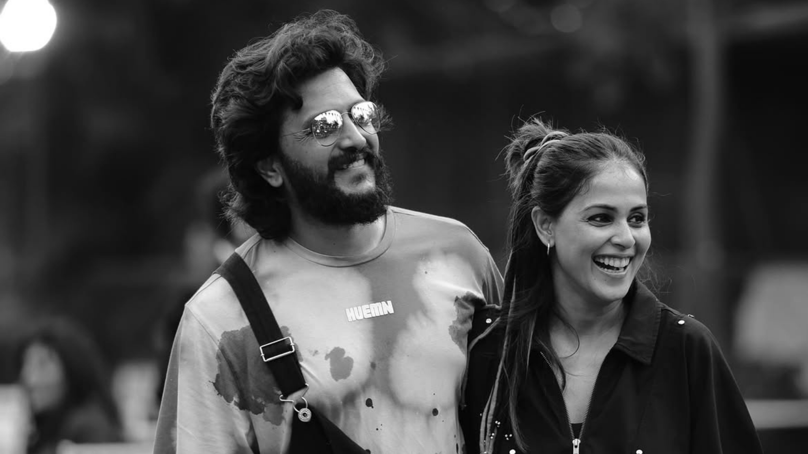 Genelia D’souza, Riteish Deshmukh, Bollywood Couple, Couple Goals, Candid Pics
