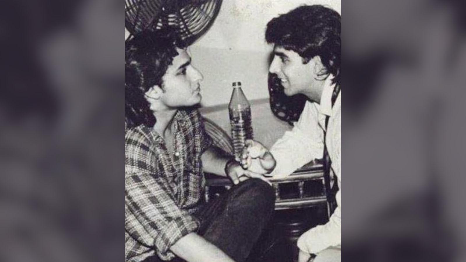 Akshay Kumar, Bollywood Throwback, Throwback Pics, Bollywood Nostalgia, Candid Pics, Twinkle Khanna