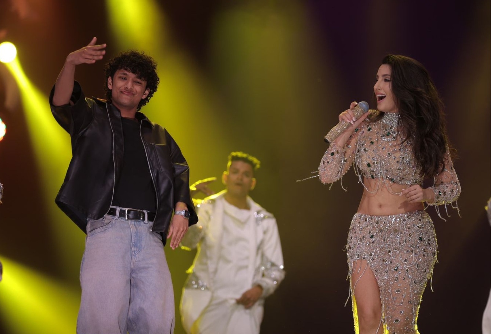 IIFA DanceMania performers on stage