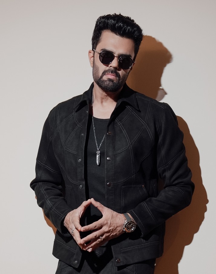 Maniesh Paul